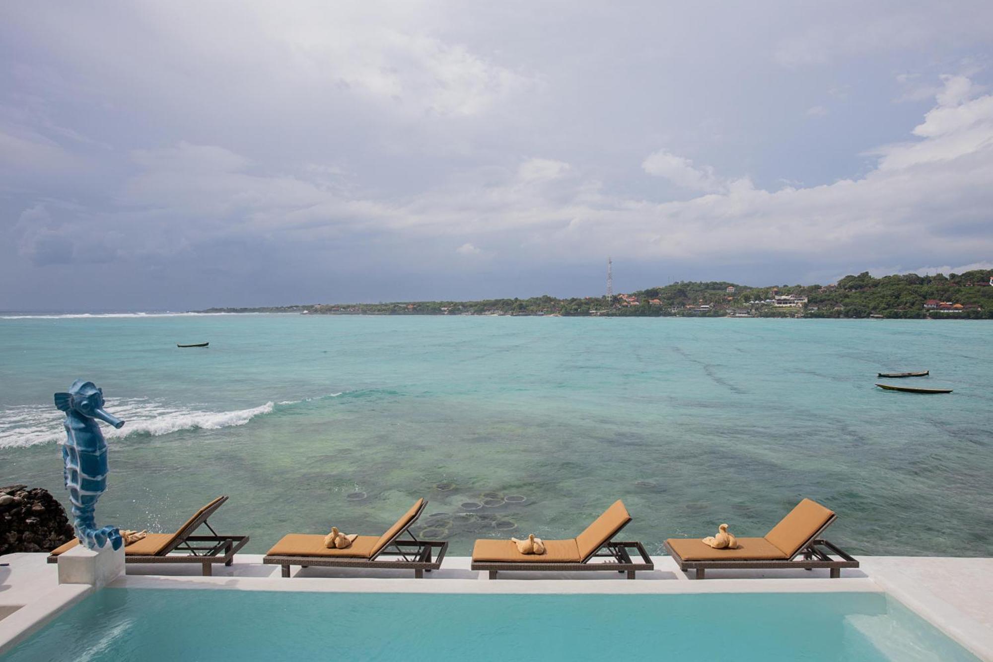 Aquavista Ceningan Hotel Nusa Lembongan  Exterior photo